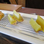 旬彩 天ぷら 心来(しんら） - 薩摩芋：ほっこりとしっとりの２種類。