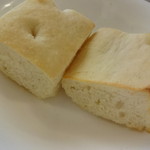 TRATTORIA AL SODO  - パスタランチのパン