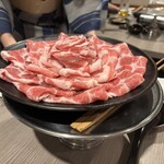 黒豚料理 あぢもり - 特選黒しゃぶ肉 美しいお肉♡