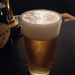 PIZZA SLICE - 生ビール（600円）