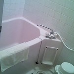 奥入瀬渓流ホテル - 部屋風呂は　小さい