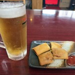 台湾料理龍香苑 - 春巻。肉の旨みとピーマンの香りが良いね