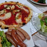 PIZZA DINING JOYs - 料理写真: