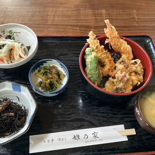 姫乃家 - 料理写真:姫島産タコとクルマエビの天丼