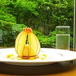 奥入瀬渓流ホテルラウンジ　森の神話　リンゴのクリスタル　￥870