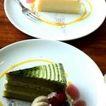 Share - デザートの抹茶ケーキ