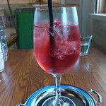 カフェ イコイ - ハイビスカスローズヒップティー