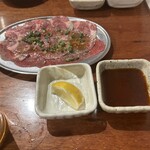 炭火焼肉いわしげ - 