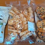 里山元気ファーム 中沢直売店 - バンザイ山椒、大豆振袖餅、黒豆せんべい