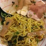 ラーメンたんろん - 冷やし油そば 海老味噌添えからの～-海老味噌混ぜ後(2014/8)
