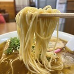 まるよし - 麺リフト