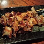 たぬきや - 焼鳥(鶏皮)