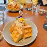 フラワーカフェ BLOOMY'S - 