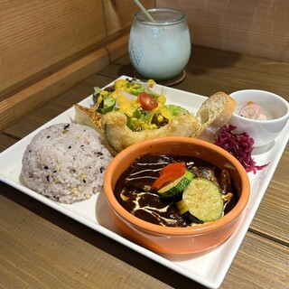 カフェアンドレストラン バスティーユ_0