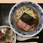 あら炊き中華そば 魚櫓魚櫓 - 