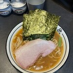 らーめん飛粋 武蔵新田店 - ラーメン900円+中盛り100円