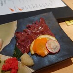 京だる - 肝刺しアップ