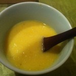 ら すとらあだ - あらびきのとうもろこしのスープ