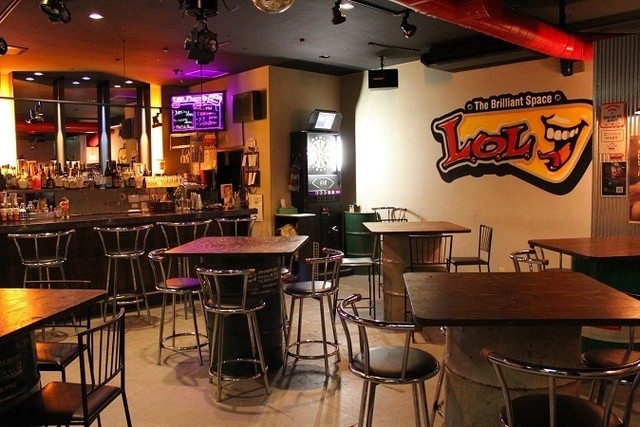 エルオーエル（L．O．L．） - 山形（ダイニングバー）の写真