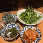 YAKINIKU BON'S - 