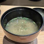 戸越銀座 鮨 ばんど - 味噌汁 もずく入り