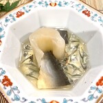 美加登家 - 白いのはずいき、潤菜は喉越しが心地よく