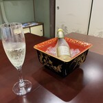 美加登家 - スパークリング