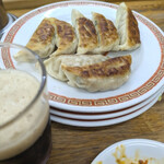 亀戸餃子 本店 - わたし3皿くらいが丁度いい！