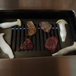 焼肉漢江 - 焼き1