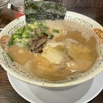 らーめん楓神 - 見た目は濃厚でも驚くほどクリーミー❤️