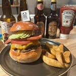 World Burger 新潟駅前店 - 