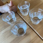 deux pins - 仲良し4人は学生時代にストンと堕ちる