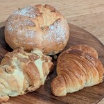 ブーランジュリー　ラ・セゾン 本店 - 