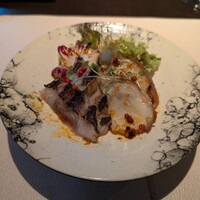 中国四川酒家 蔓山 - 鮮魚の刺身の優しい麻婆サラダ（宮城県産イサキとマダコ）