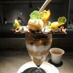 PATISSERIE ASAKO IWAYANAGI - パルフェビジュー® ビワ（ドリンク付） 5,500円（税込）