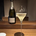 アカ - LOUIS ROEDERER COLLECTION 245 