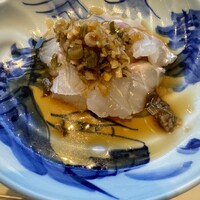 天ぷら新宿つな八 大丸東京店 - 鯛の薬味和え
