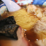 支那そば たんたん亭 - ミックスワンタンメン の麺