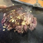 大木屋 - 切り分け中