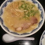 博多麺房 赤のれん 西麻布本店 - 