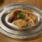 多来多来 - ホルモンの盛合わせ