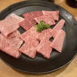 多来多来 - 上牛肉の盛合わせ