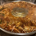 タレ焼肉と包み野菜の専門店 焼肉くるとん - 第二形態。ご飯が欲しくなりますね〜。