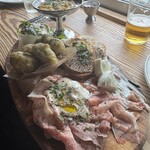 バール チッチャ - 前菜の盛合わせ