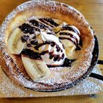 KINGPIN CAFE - チョコバナナダッチ（ダッチベイビーパンケーキ）