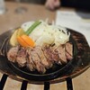 焼肉・ｽﾃｰｷ みーとがぁでん 箕面小野原店