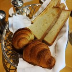 万平ホテル メインダイニングルーム - .....ブレックファスト.....ブレッド.....