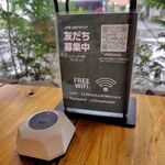 KINGPIN CAFE - FREE_WiFi・LINEアカウント・ベル