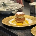 トシ・ヨロイヅカ 東京 - 