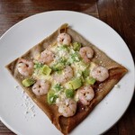 蕎麦粉食堂 Buckwheat - 海老とアボカドのガレット